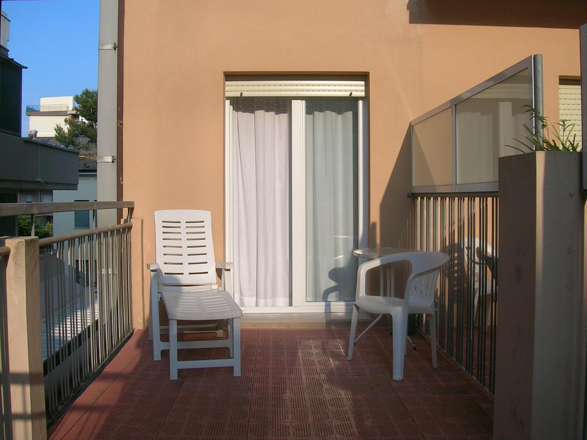 קאטוליקה Hotel D'Annunzio מראה חיצוני תמונה