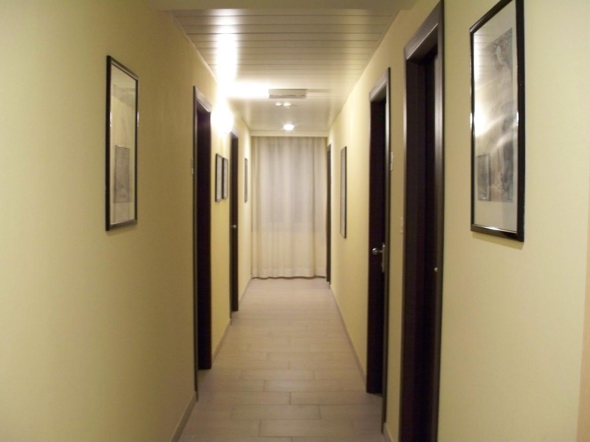 קאטוליקה Hotel D'Annunzio מראה חיצוני תמונה