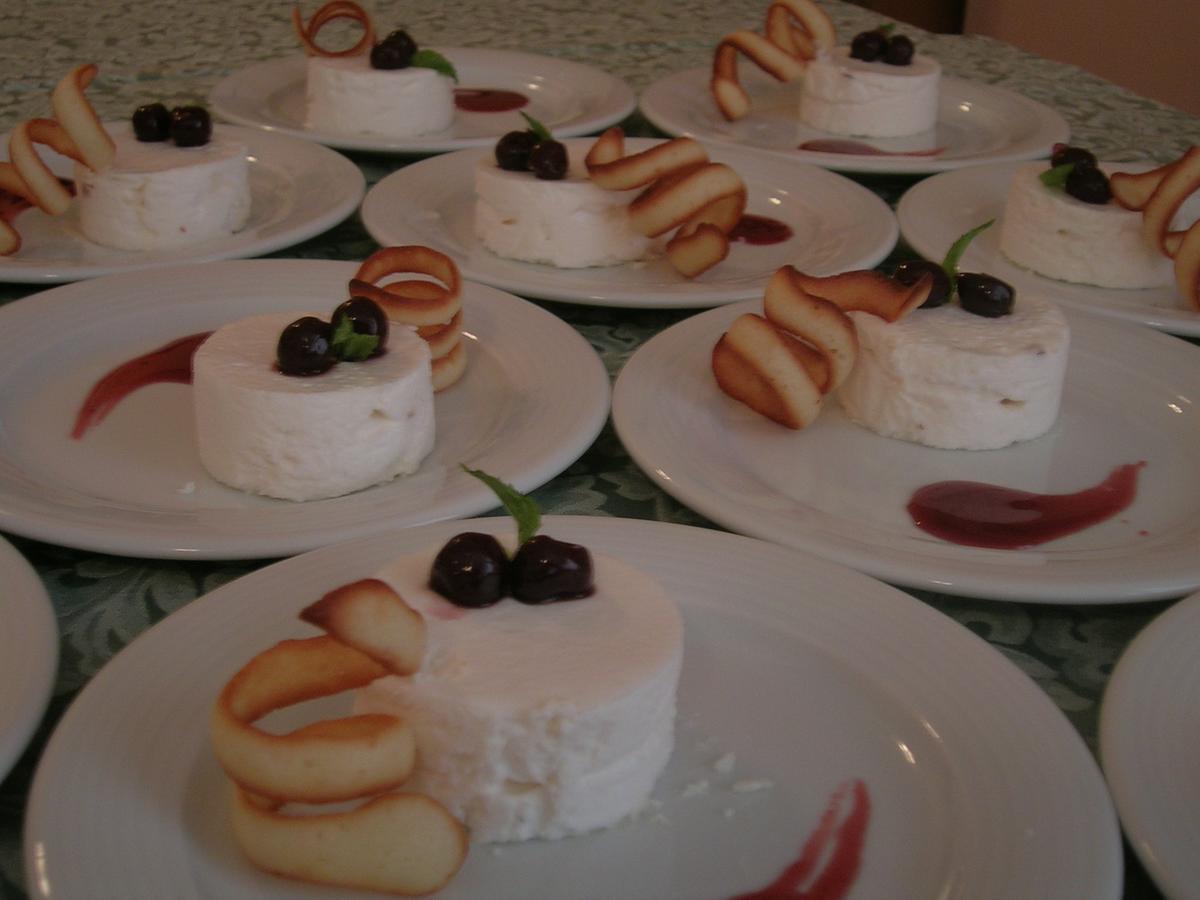 קאטוליקה Hotel D'Annunzio מראה חיצוני תמונה