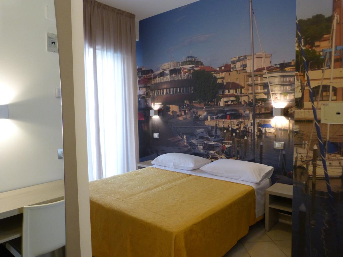 קאטוליקה Hotel D'Annunzio מראה חיצוני תמונה